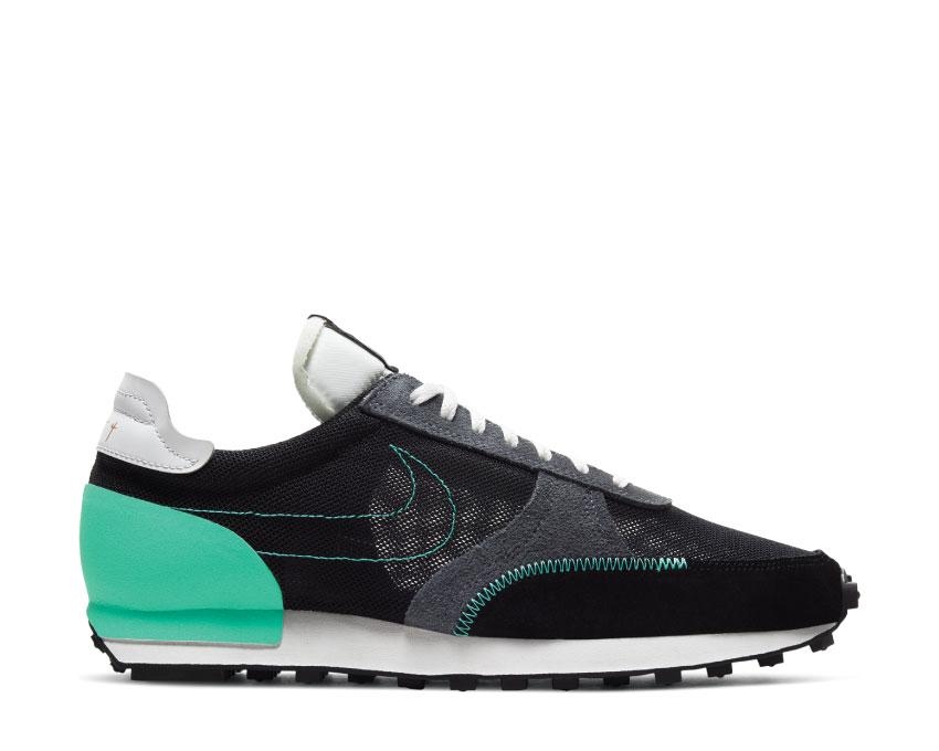 NIKE - Daybreak-type n.354 black menta