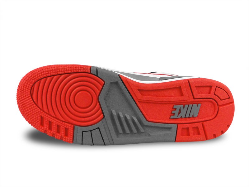 NIKE air revolution blanc noir rouge - Image 2