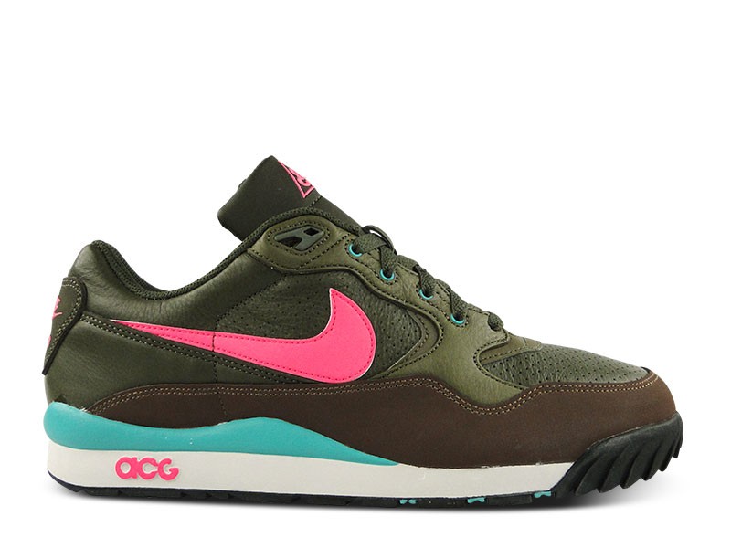 NIKE Air Wildwood ACG Cargo Khaki Pink