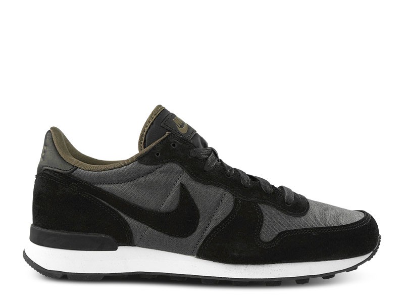 Nike internationalist anthracite top
