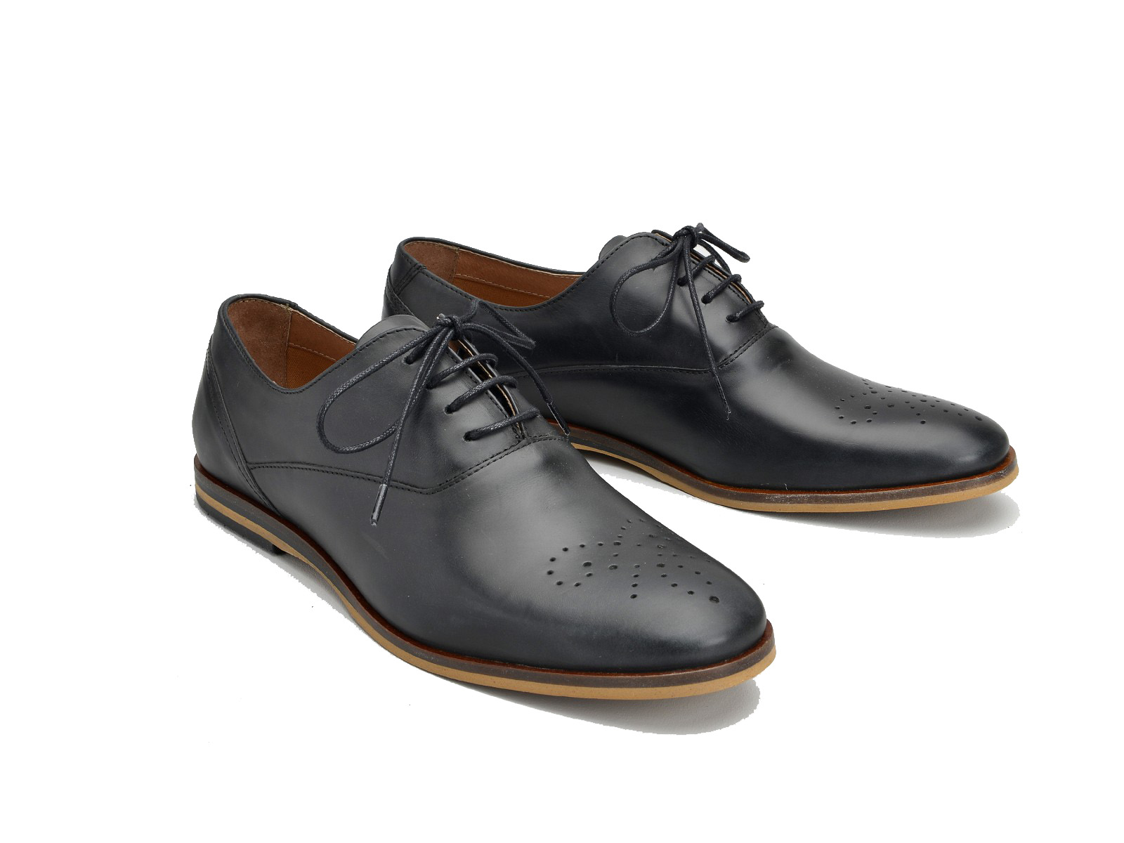 Schmoove Swan Richelieu Perfo Monal Black