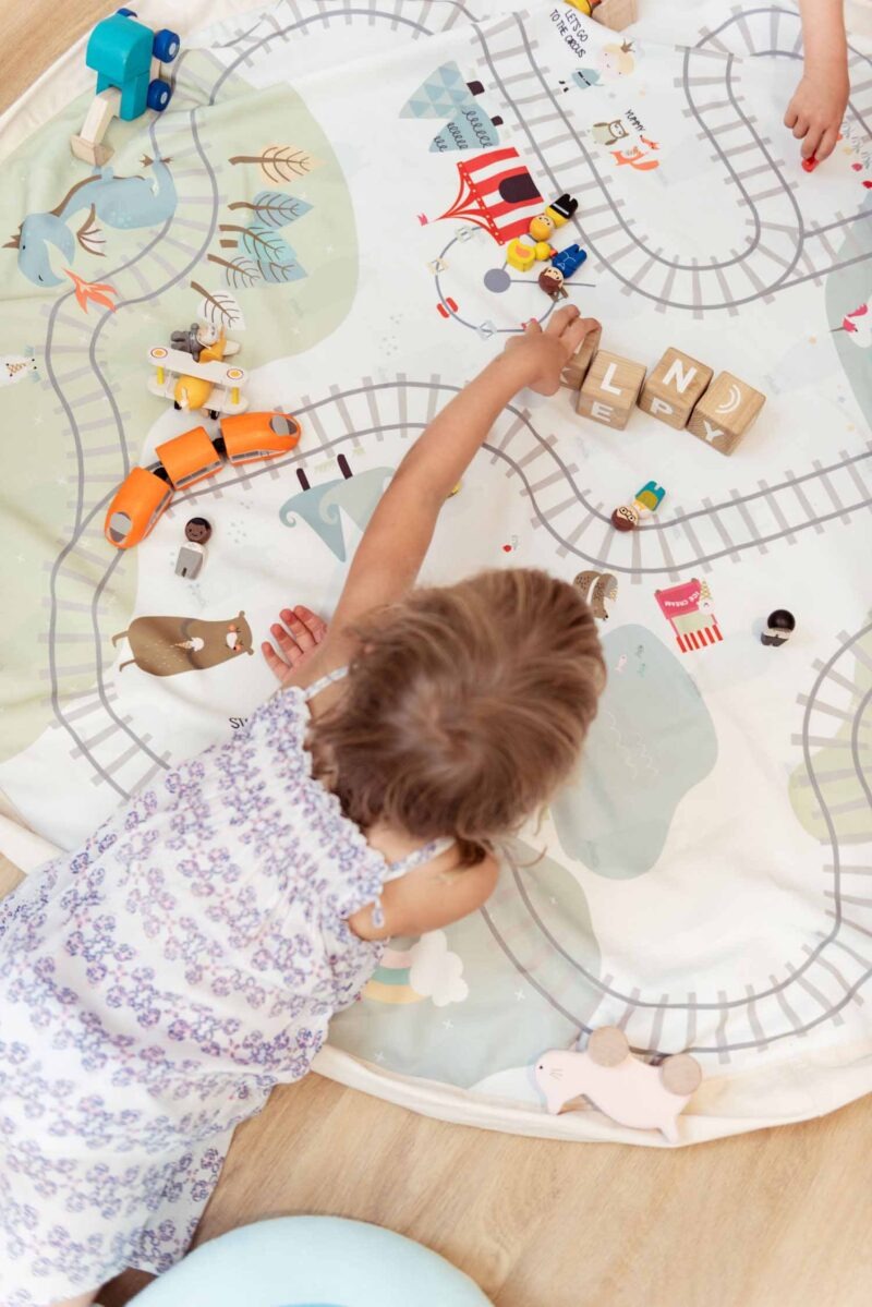 PLAY AND GO - Sac à Jouets 2 en 1  Train - Image 3