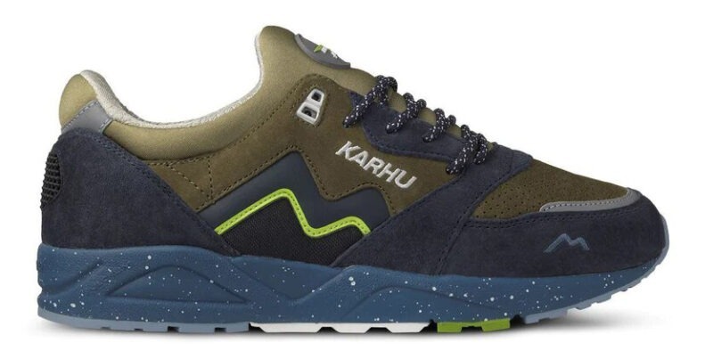 KARHU - Aria 95, India Ink / Dark Olive