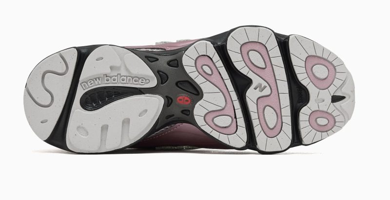 NEW BALANCE - 1000 U PINK - Image 3