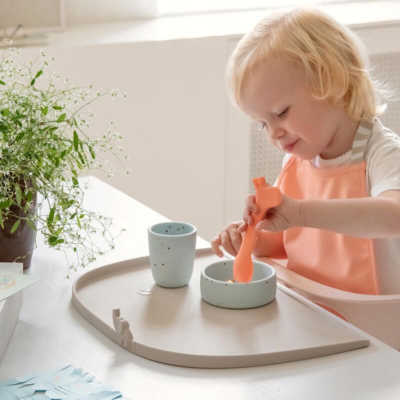 Lot de 2 Cuillères Silicone Lalee Papaye Done By Deer - Liste de Naissance - Jeanne et Ali – Image 3