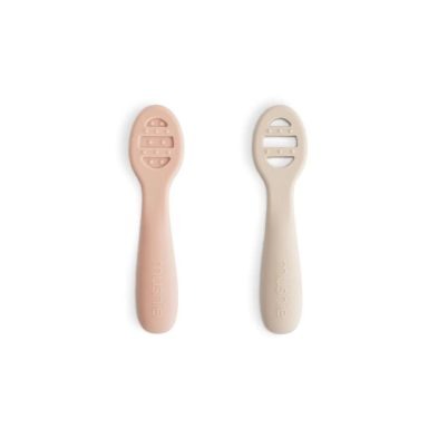 MUSHIE – First Feeding Baby Spoon – Blush / Shifting MUSHIE – First Feeding Baby Spoon – Blush / Shifting